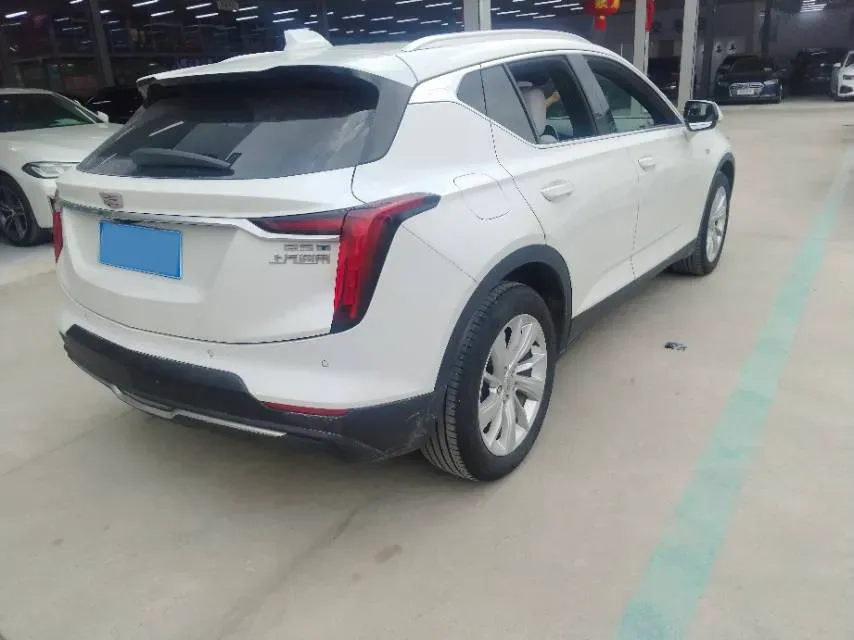2023 Cadillac GT4 1.5T 211HP L4 9AT,autocango,china used car exporter,china ev exporter,chinese used car exporter,chinese used ev exporter
