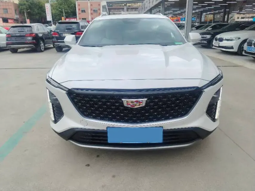 2023 Cadillac GT4 1.5T 211HP L4 9AT,autocango,china used car exporter,china ev exporter,chinese used car exporter,chinese used ev exporter