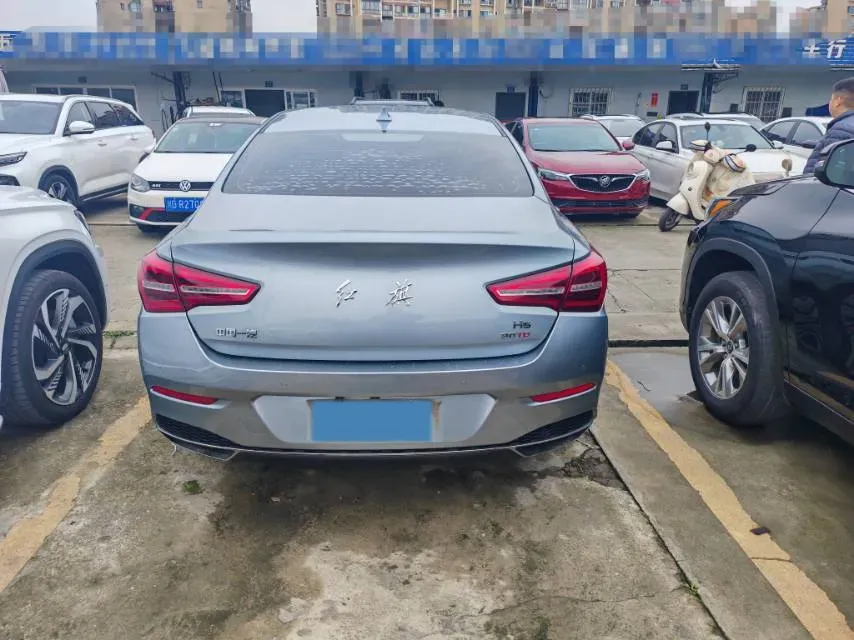 2020 HongQi H5 1.5T 169HP L4 7DCT,autocango,china used car exporter,china ev exporter,chinese used car exporter,chinese used ev exporter