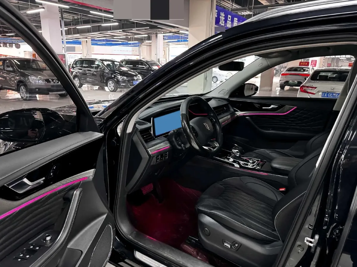 2022 HongQi HS5 2.0T 224HP L4 6AT,autocango,china used car exporter,china ev exporter,chinese used car exporter,chinese used ev exporter