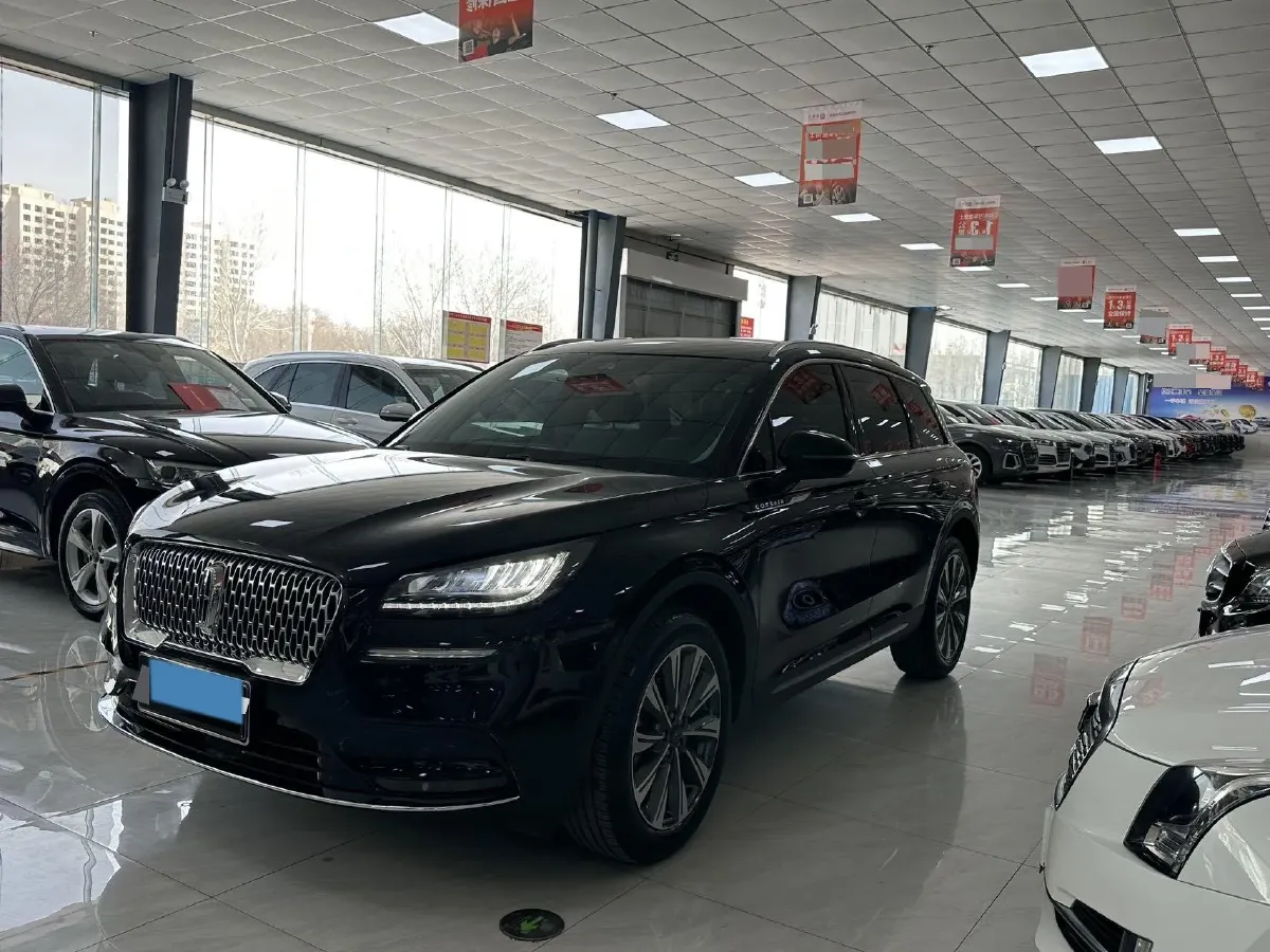 2022 Lincoln Corsair 2.0T 245HP L4 8AT,autocango,china used car exporter,china ev exporter,chinese used car exporter,chinese used ev exporter