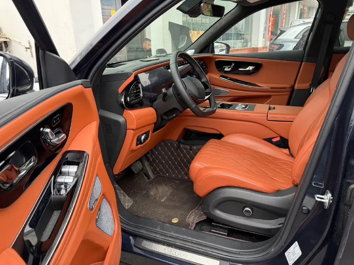 2025 Exceed VXC-DM 1.5T 156HP L4 3DHT PHEV 34.46KWH,autocango,china used car exporter,china ev exporter,chinese used car exporter,chinese used ev exporter