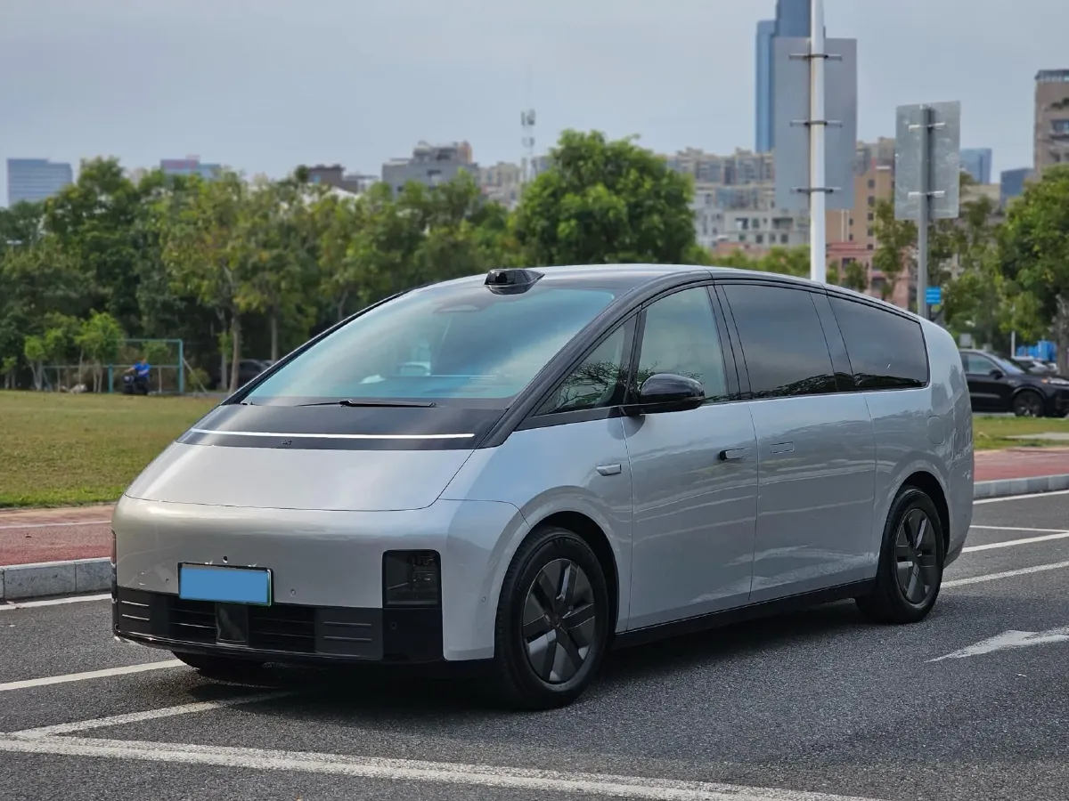 2024 Li MEGA BEV 102.7KWH,autocango,china used car exporter,china ev exporter,chinese used car exporter,chinese used ev exporter