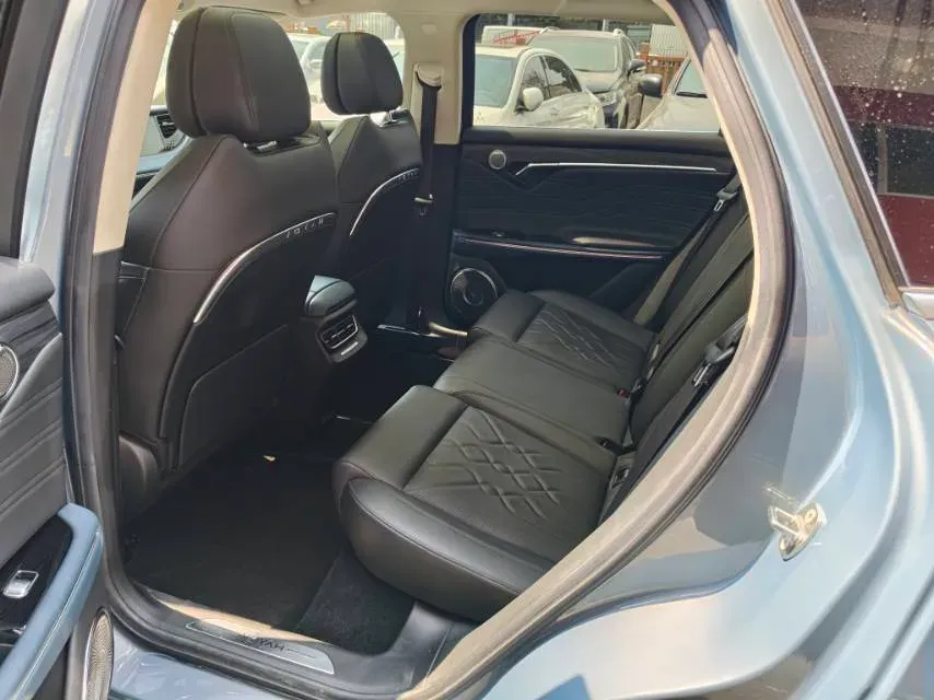 2021 Voyah FREE Range Extended 109HP REEV 33KWH,autocango,china used car exporter,china ev exporter,chinese used car exporter,chinese used ev exporter