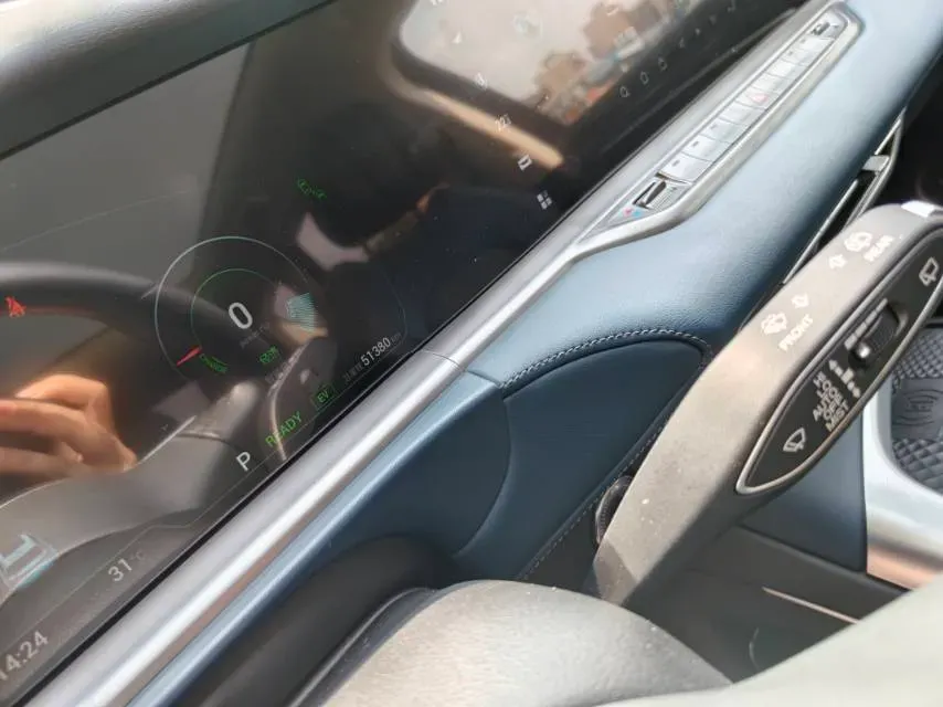 2021 Voyah FREE Range Extended 109HP REEV 33KWH,autocango,china used car exporter,china ev exporter,chinese used car exporter,chinese used ev exporter