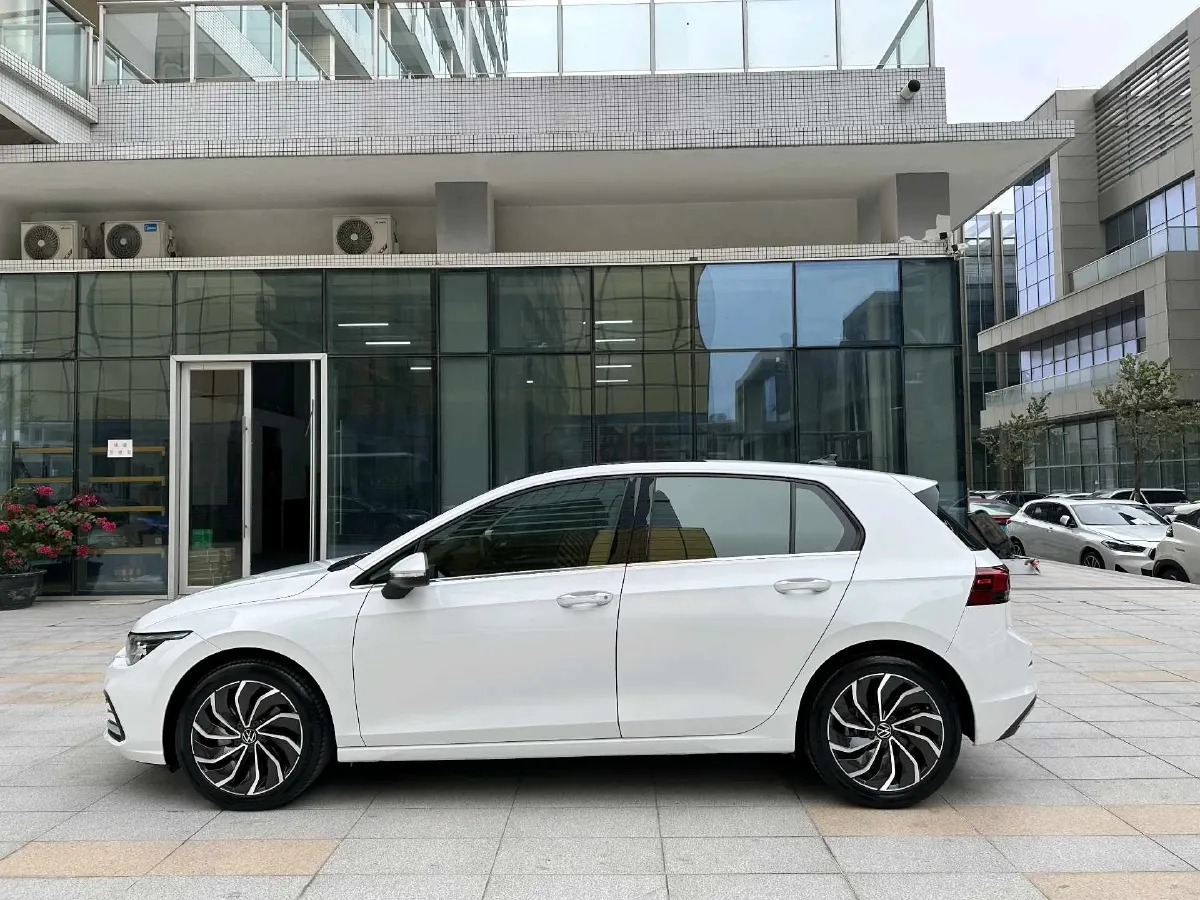 2021 Volkswagen Golf 1.4T 150HP L4 7DCT,autocango,china used car exporter,china ev exporter,chinese used car exporter,chinese used ev exporter