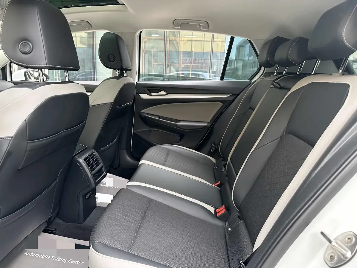 2021 Volkswagen Golf 1.4T 150HP L4 7DCT,autocango,china used car exporter,china ev exporter,chinese used car exporter,chinese used ev exporter