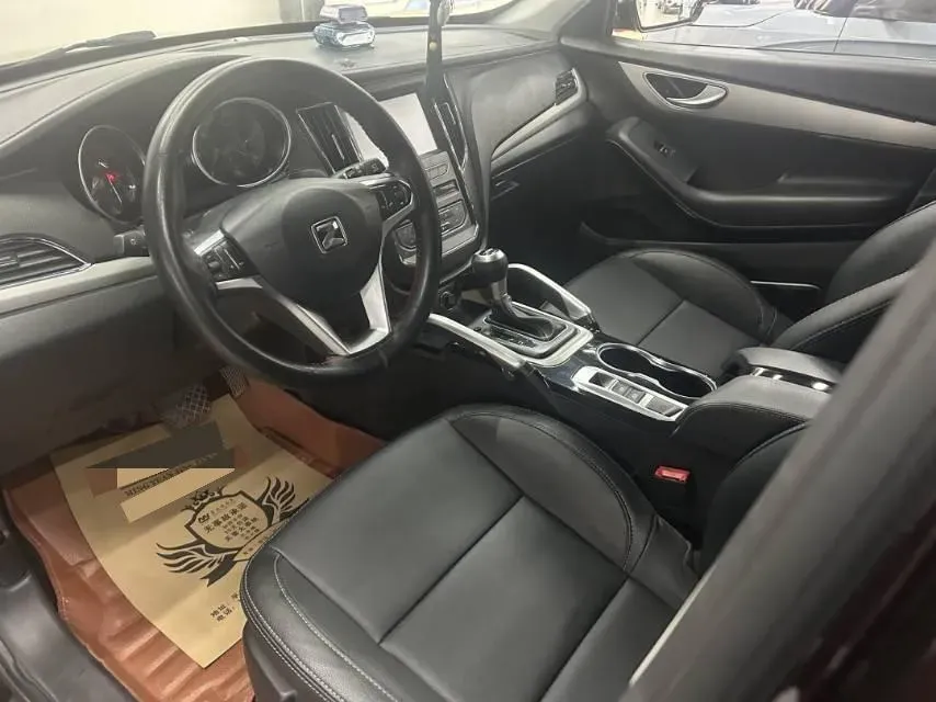 2017 Zotye SR7 1.5T 150HP L4 CVT,autocango,china used car exporter,china ev exporter,chinese used car exporter,chinese used ev exporter