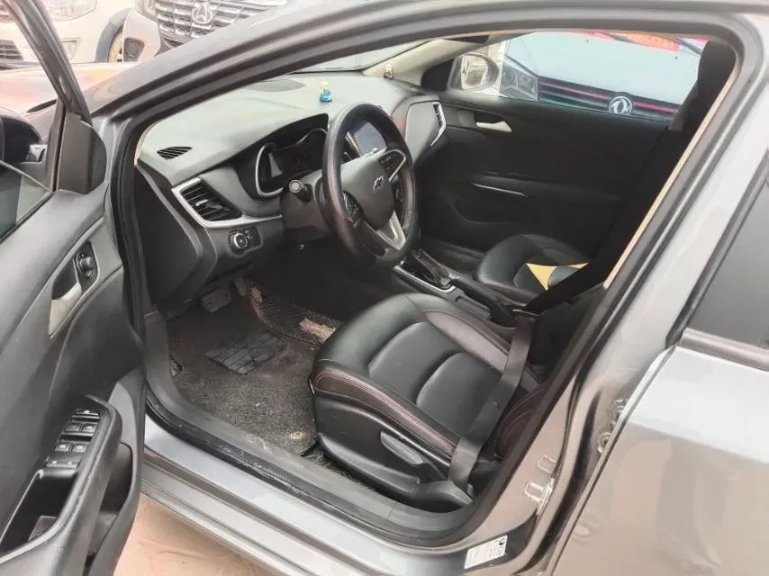 2020 Chevrolet Monza 1.0T 125HP L3 6DCT,autocango,china used car exporter,china ev exporter,chinese used car exporter,chinese used ev exporter