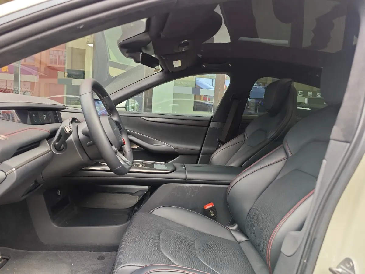 2024 MI SU7 BEV 101KWH,autocango,china used car exporter,china ev exporter,chinese used car exporter,chinese used ev exporter