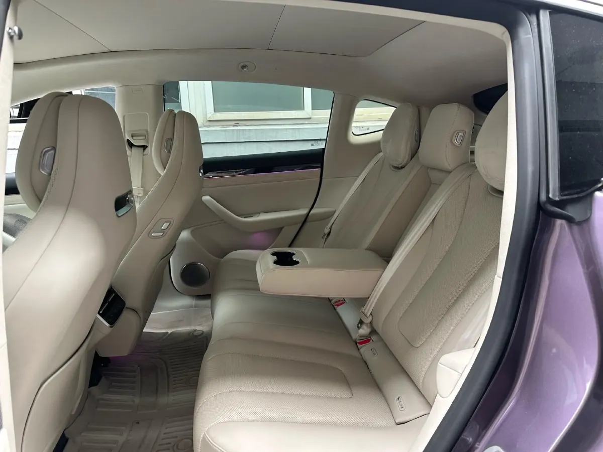 2024 Luxeed S7 BEV 100KWH,autocango,china used car exporter,china ev exporter,chinese used car exporter,chinese used ev exporter