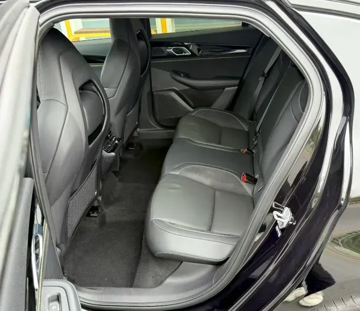 2023 MAXUS G50 1.5T 181HP L4 7DCT,autocango,china used car exporter,china ev exporter,chinese used car exporter,chinese used ev exporter