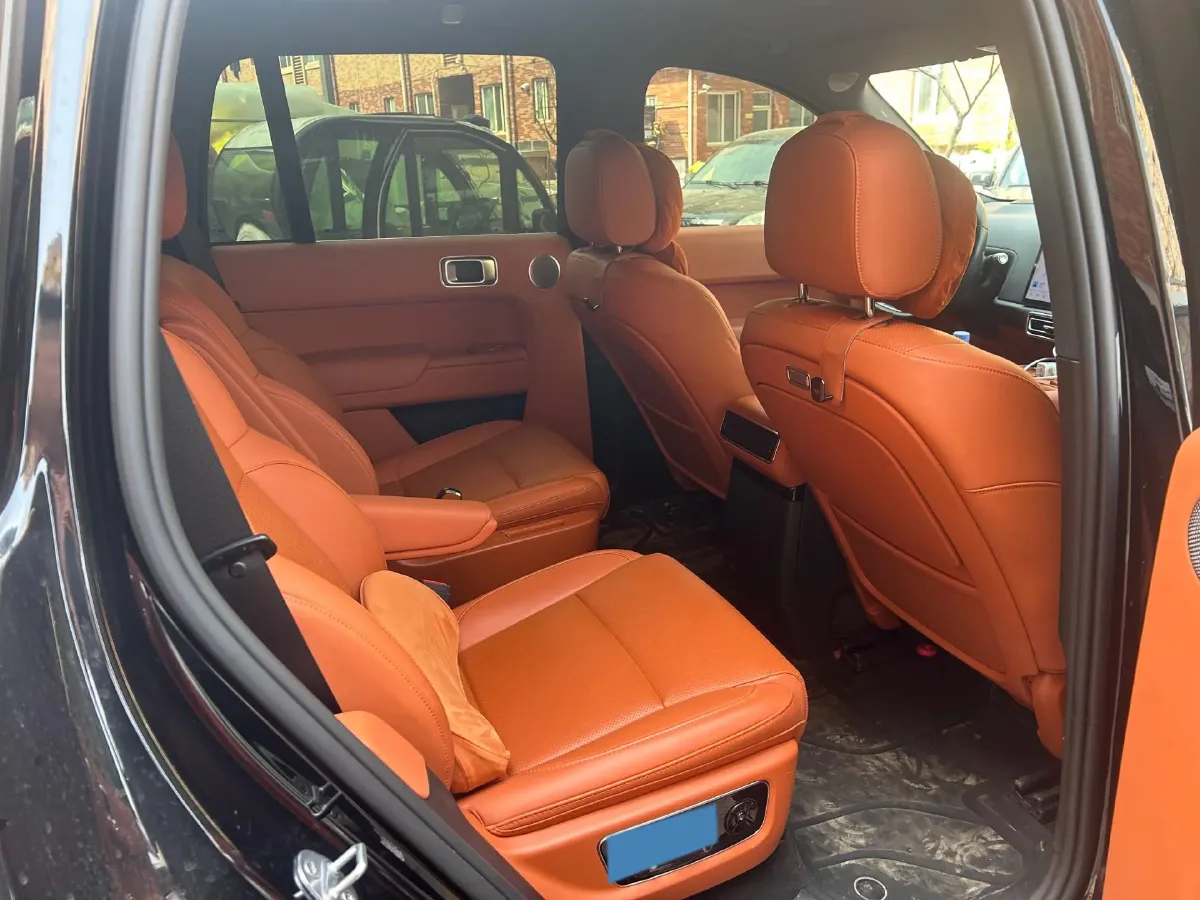 2024 Toyota Granvia 2.5L 189HP L4 E-CVT Hybrid,autocango,china used car exporter,china ev exporter,chinese used car exporter,chinese used ev exporter