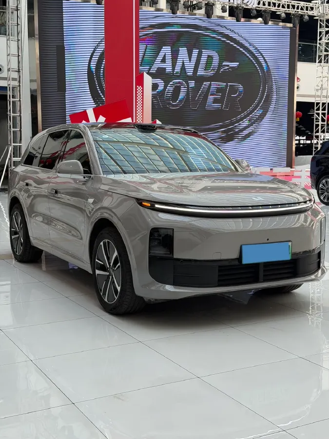 2025 Li L6 Range Extended 154HP L4 REEV,autocango,china used car exporter,china ev exporter,chinese used car exporter,chinese used ev exporter