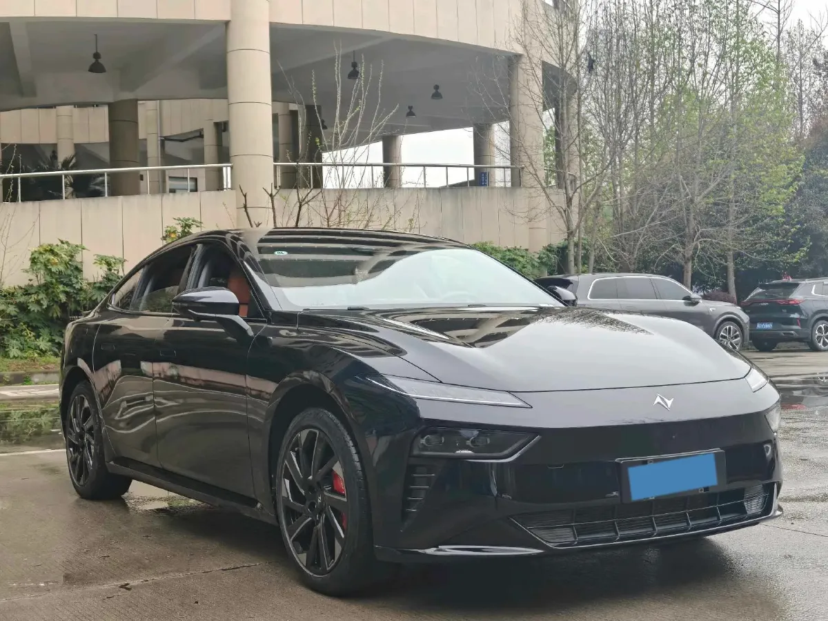 2024 DongFeng eπ eπ007 REEV 105HP REEV 28.4KWH,autocango,china used car exporter,china ev exporter,chinese used car exporter,chinese used ev exporter