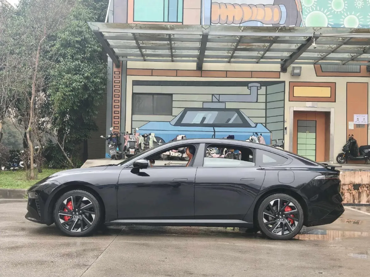 2024 DongFeng eπ eπ007 REEV 105HP REEV 28.4KWH,autocango,china used car exporter,china ev exporter,chinese used car exporter,chinese used ev exporter