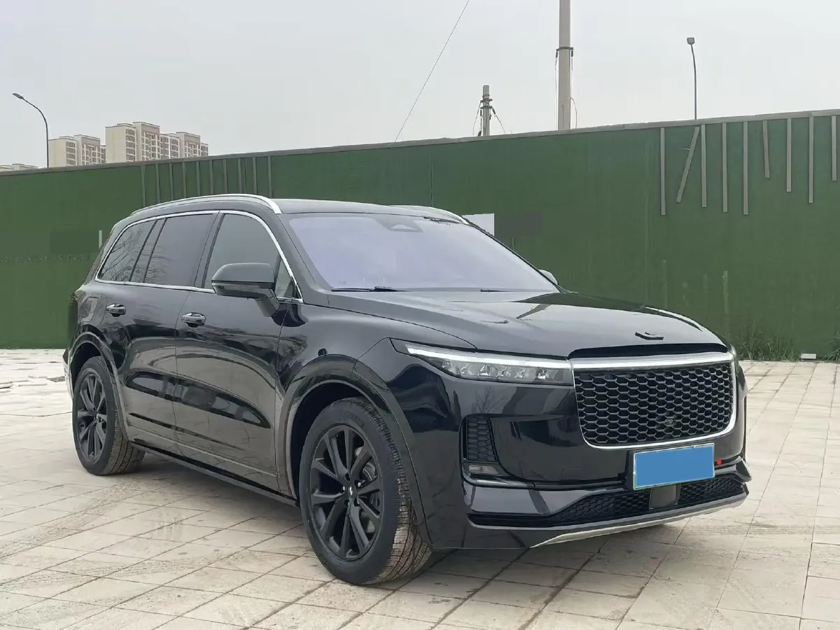 2021 Li ONE Range Extended 131HP REEV 40.5KWH,autocango,china used car exporter,china ev exporter,chinese used car exporter,chinese used ev exporter