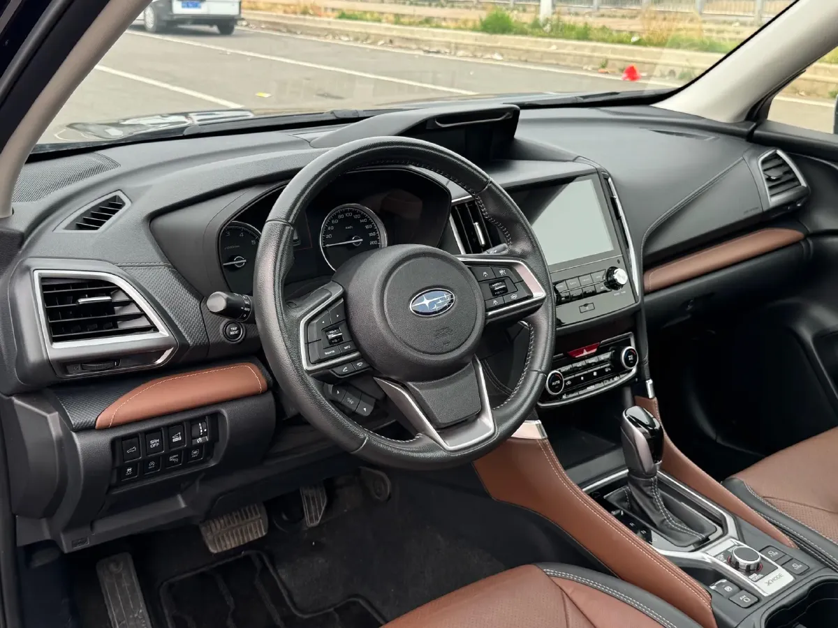 2024 Subaru Forester 2.5L 169HP H4 CVT,autocango,china used car exporter,china ev exporter,chinese used car exporter,chinese used ev exporter