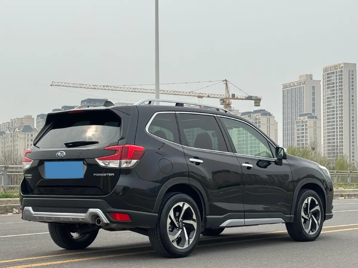 2024 Subaru Forester 2.5L 169HP H4 CVT,autocango,china used car exporter,china ev exporter,chinese used car exporter,chinese used ev exporter