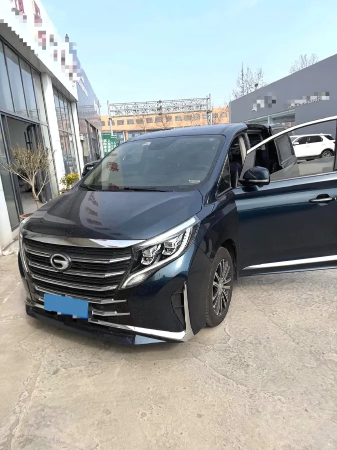 2021 GAC Trumpchi M8 2.0T 252HP L4 8AT,autocango,china used car exporter,china ev exporter,chinese used car exporter,chinese used ev exporter