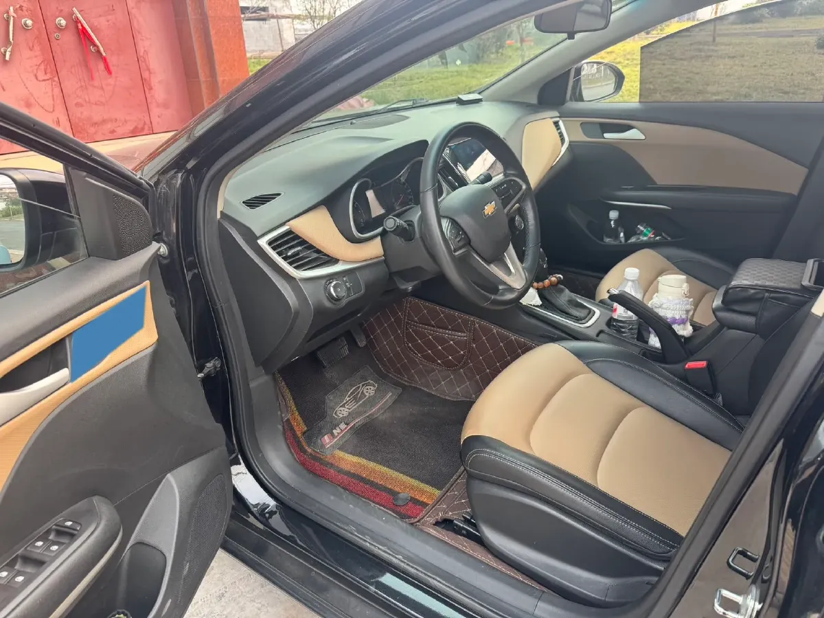 2021 Chevrolet Monza 1.5L 113HP L4 6AT,autocango,china used car exporter,china ev exporter,chinese used car exporter,chinese used ev exporter