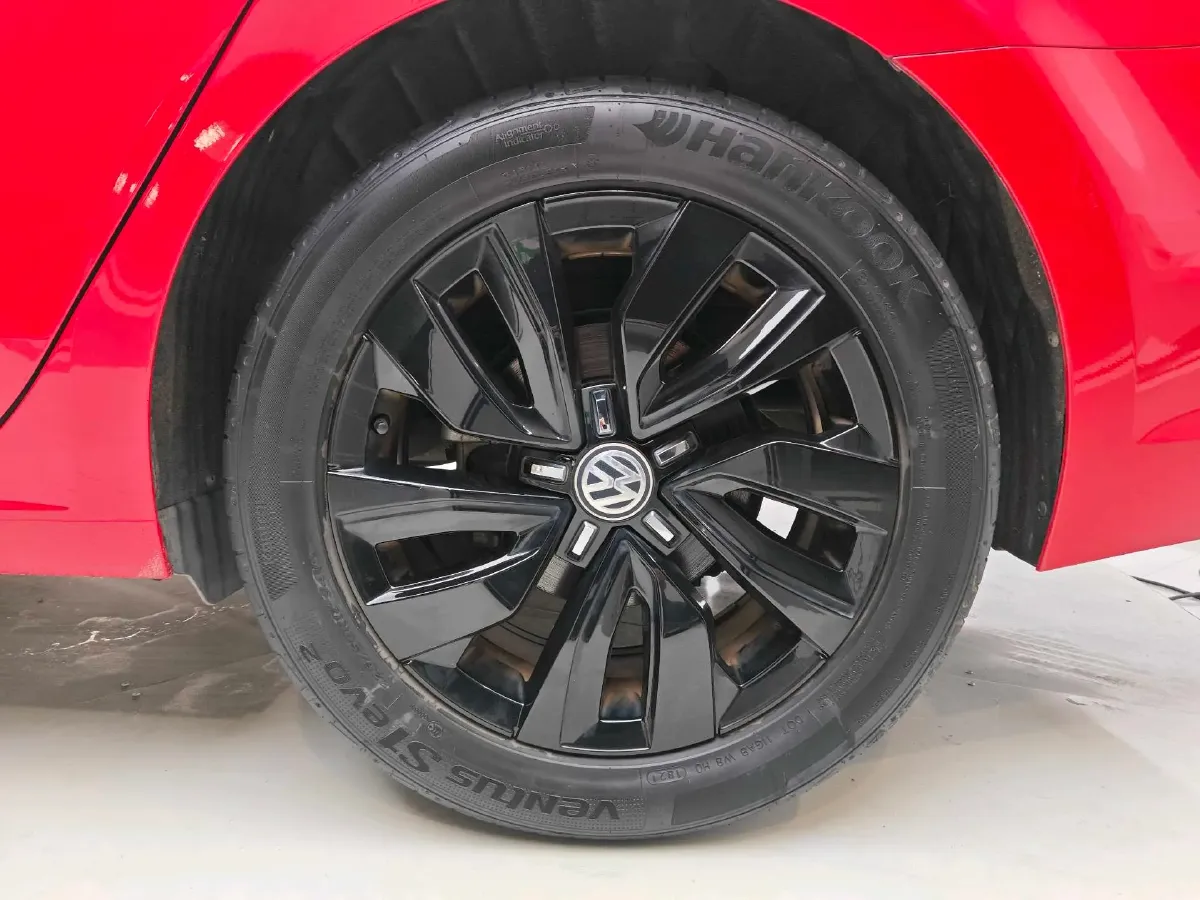 2021 Volkswagen T-Roc 1.4T 150HP L4 7DCT,autocango,china used car exporter,china ev exporter,chinese used car exporter,chinese used ev exporter