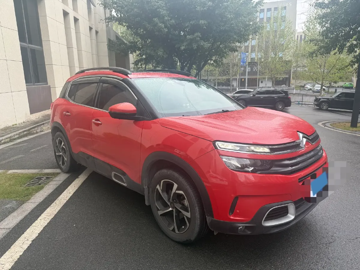 2018 Citroen C5 Aircross 1.6T 167HP L4 6AT,autocango,china used car exporter,china ev exporter,chinese used car exporter,chinese used ev exporter