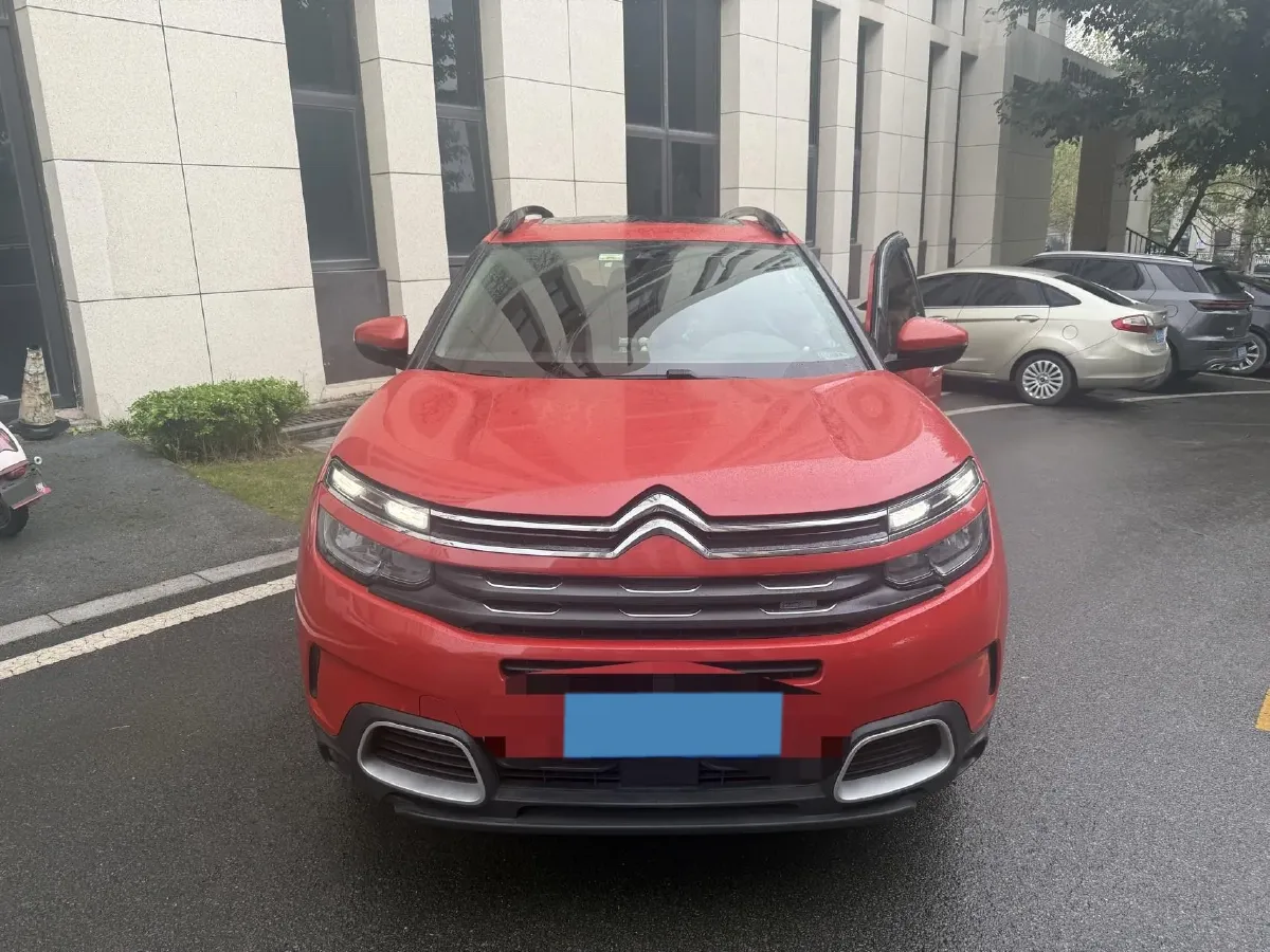 2018 Citroen C5 Aircross 1.6T 167HP L4 6AT,autocango,china used car exporter,china ev exporter,chinese used car exporter,chinese used ev exporter