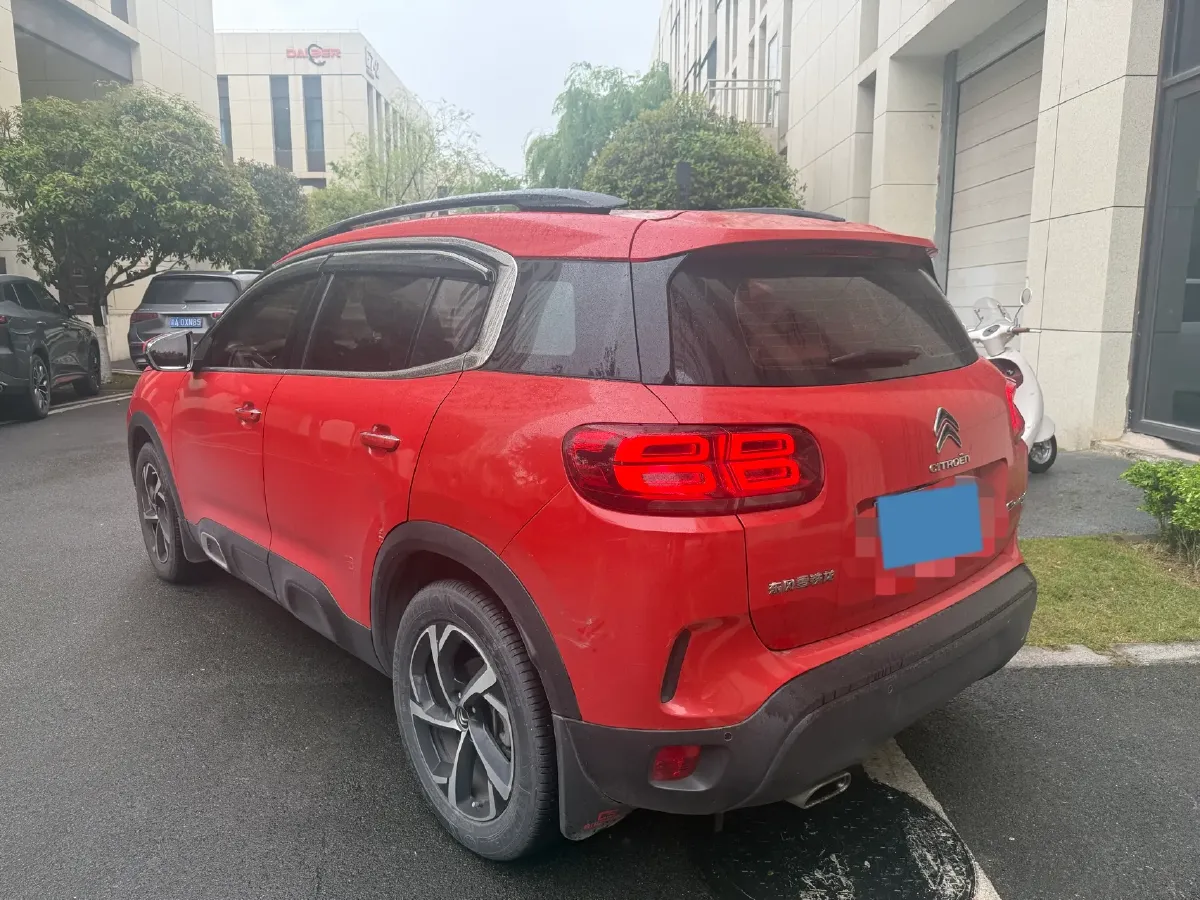 2018 Citroen C5 Aircross 1.6T 167HP L4 6AT,autocango,china used car exporter,china ev exporter,chinese used car exporter,chinese used ev exporter