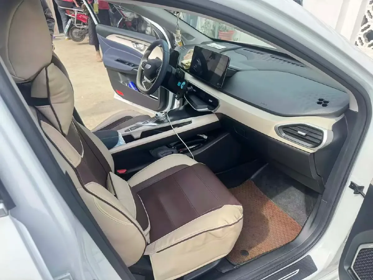 2022 Geely Emgrand L HiP 1.5T 181HP L4 3DHT PHEV 15.5KWH,autocango,china used car exporter,china ev exporter,chinese used car exporter,chinese used ev exporter