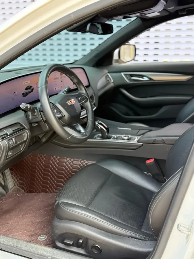 2024 Cadillac CT5 2.0T 237HP L4 10AT,autocango,china used car exporter,china ev exporter,chinese used car exporter,chinese used ev exporter