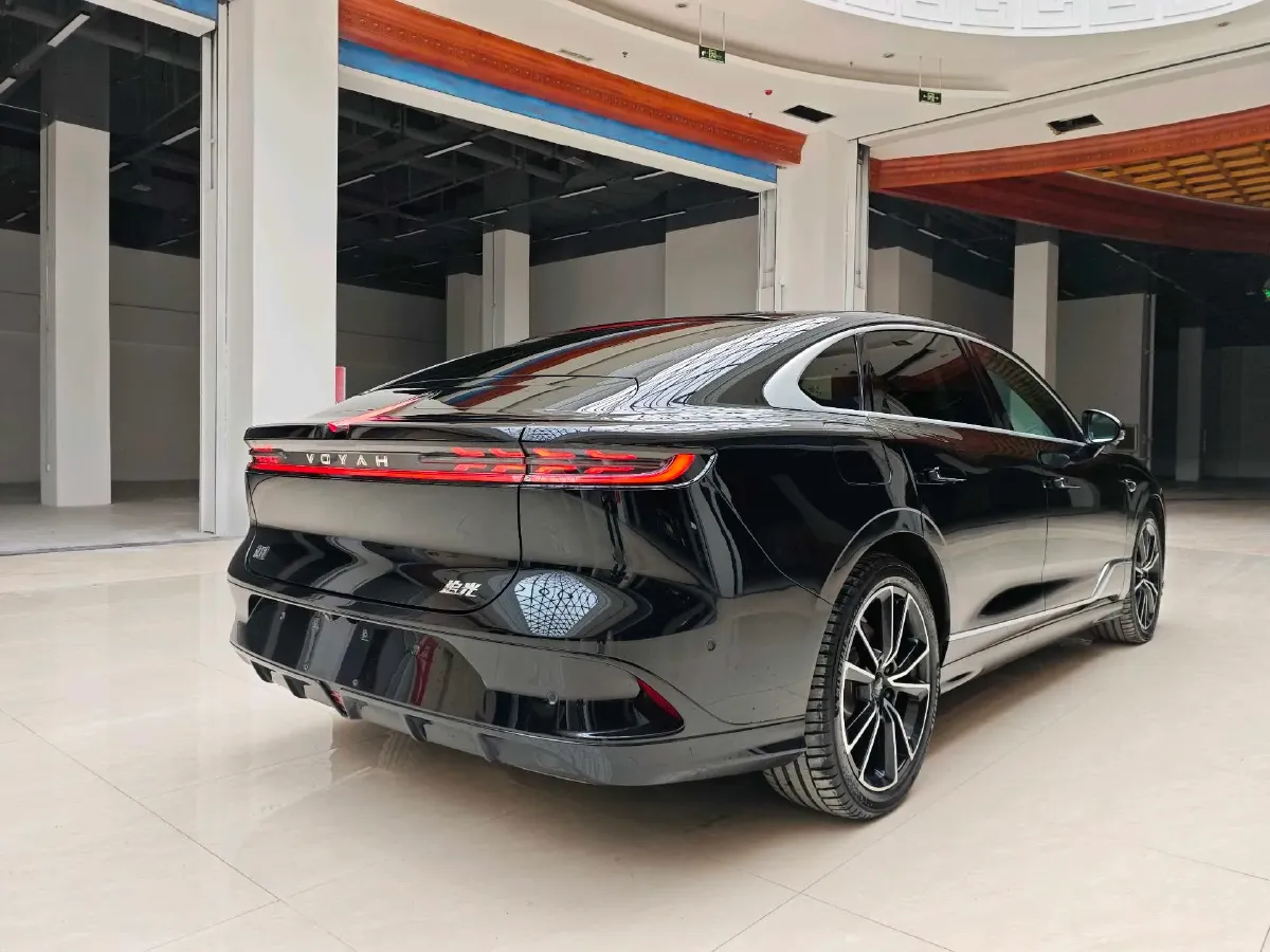 2024 Voyah ZhuiGuang 1.5T 136HP L4 PHEV 43KWH,autocango,china used car exporter,china ev exporter,chinese used car exporter,chinese used ev exporter