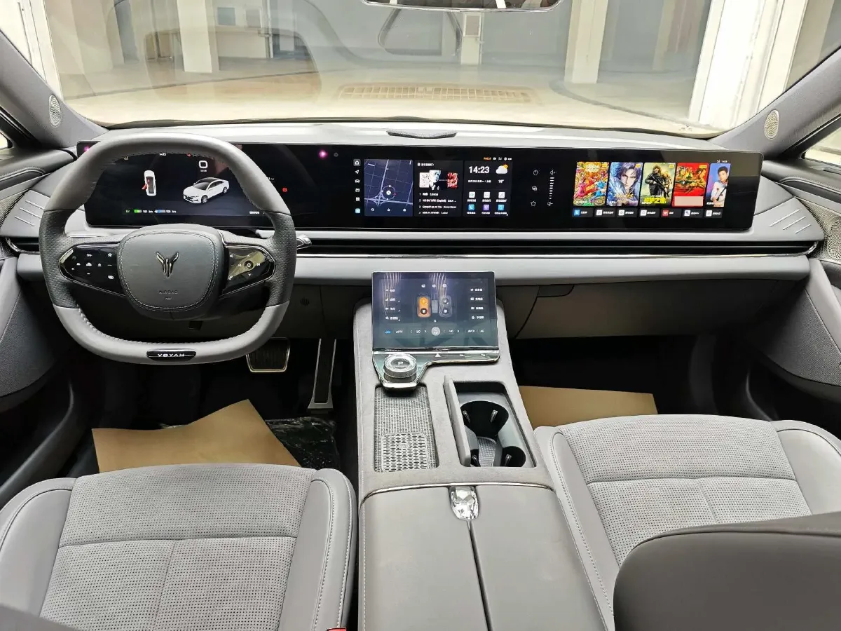 2024 Voyah ZhuiGuang 1.5T 136HP L4 PHEV 43KWH,autocango,china used car exporter,china ev exporter,chinese used car exporter,chinese used ev exporter