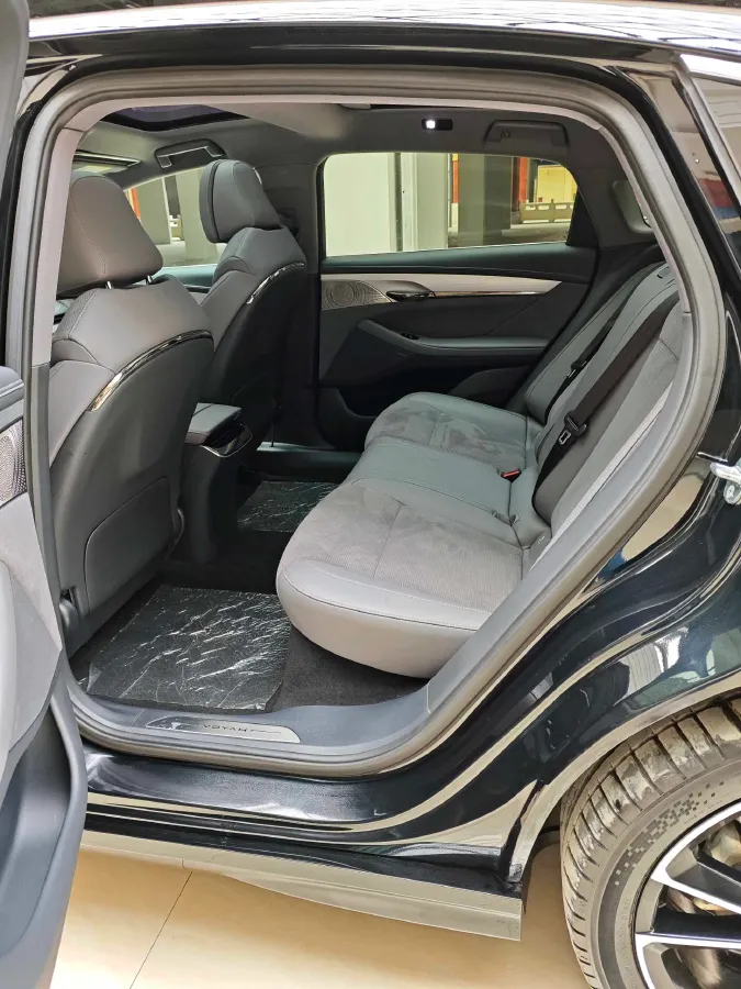 2024 Voyah ZhuiGuang 1.5T 136HP L4 PHEV 43KWH,autocango,china used car exporter,china ev exporter,chinese used car exporter,chinese used ev exporter