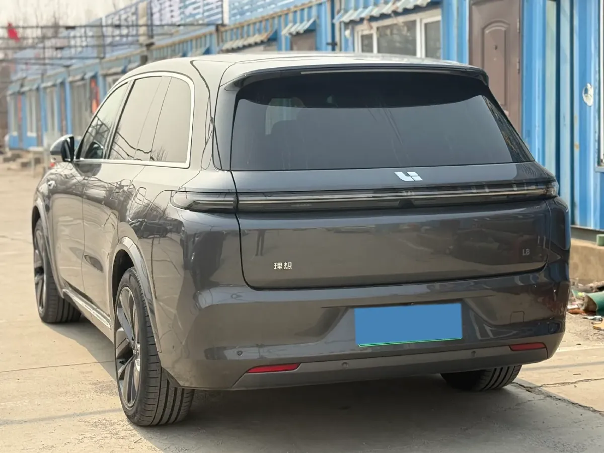 2023 Li L8 Range Extended 154HP REEV 40.9KWH,autocango,china used car exporter,china ev exporter,chinese used car exporter,chinese used ev exporter