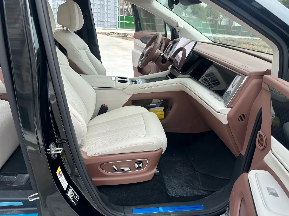 2025 BYD Xia 1.5T 156HP L4 E-CVT PHEV 20.39KWH,autocango,china used car exporter,china ev exporter,chinese used car exporter,chinese used ev exporter