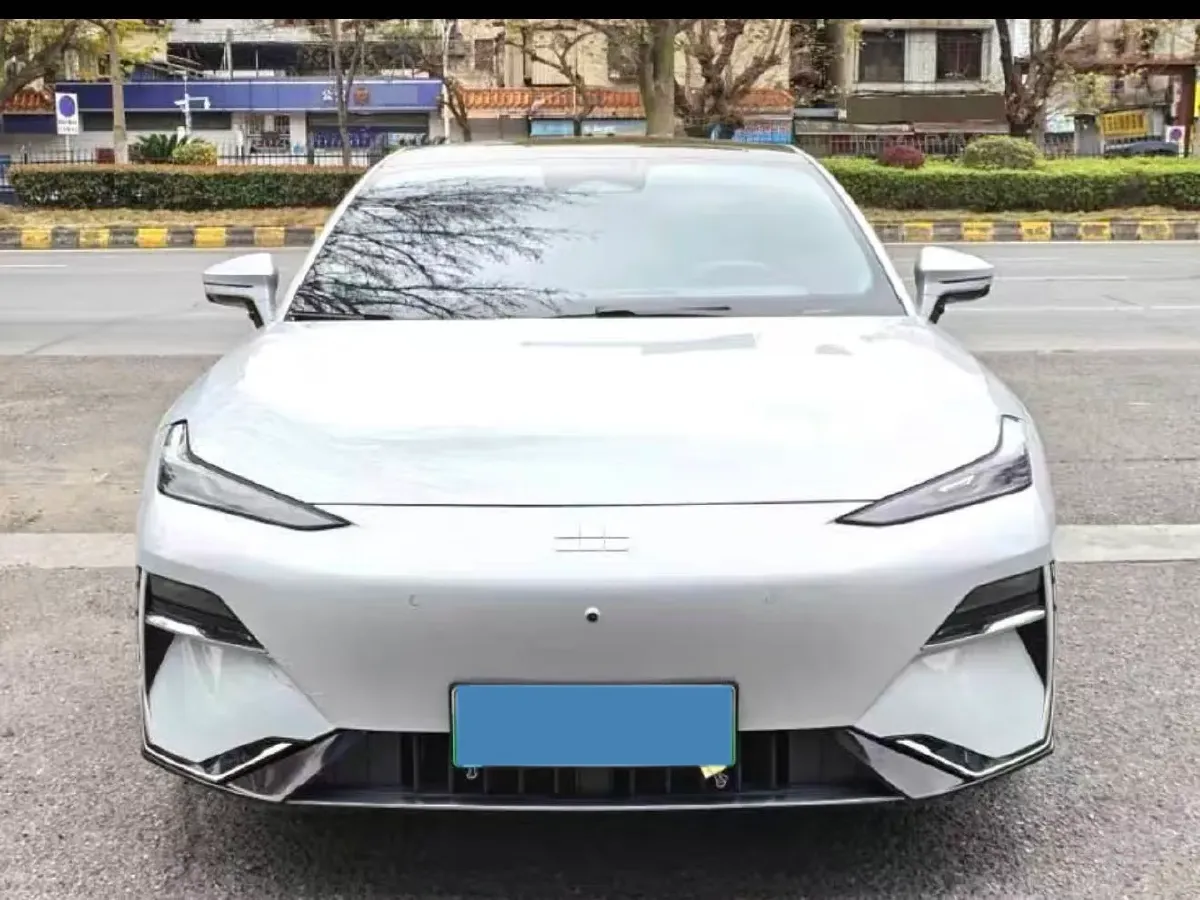 2025 MAXUS InterstellarX 2.5T 224HP L4 8AT,autocango,china used car exporter,china ev exporter,chinese used car exporter,chinese used ev exporter