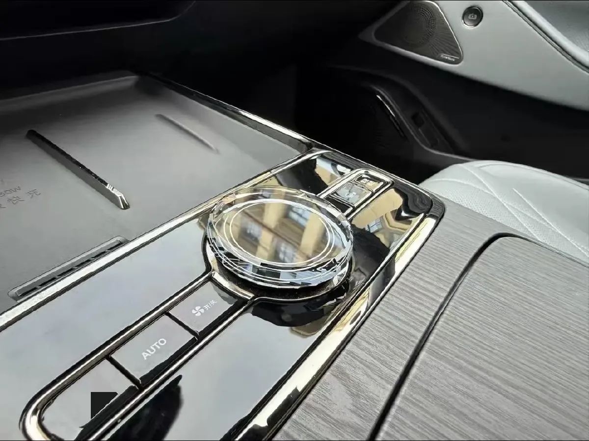 2025 MAXUS InterstellarX 2.5T 224HP L4 8AT,autocango,china used car exporter,china ev exporter,chinese used car exporter,chinese used ev exporter