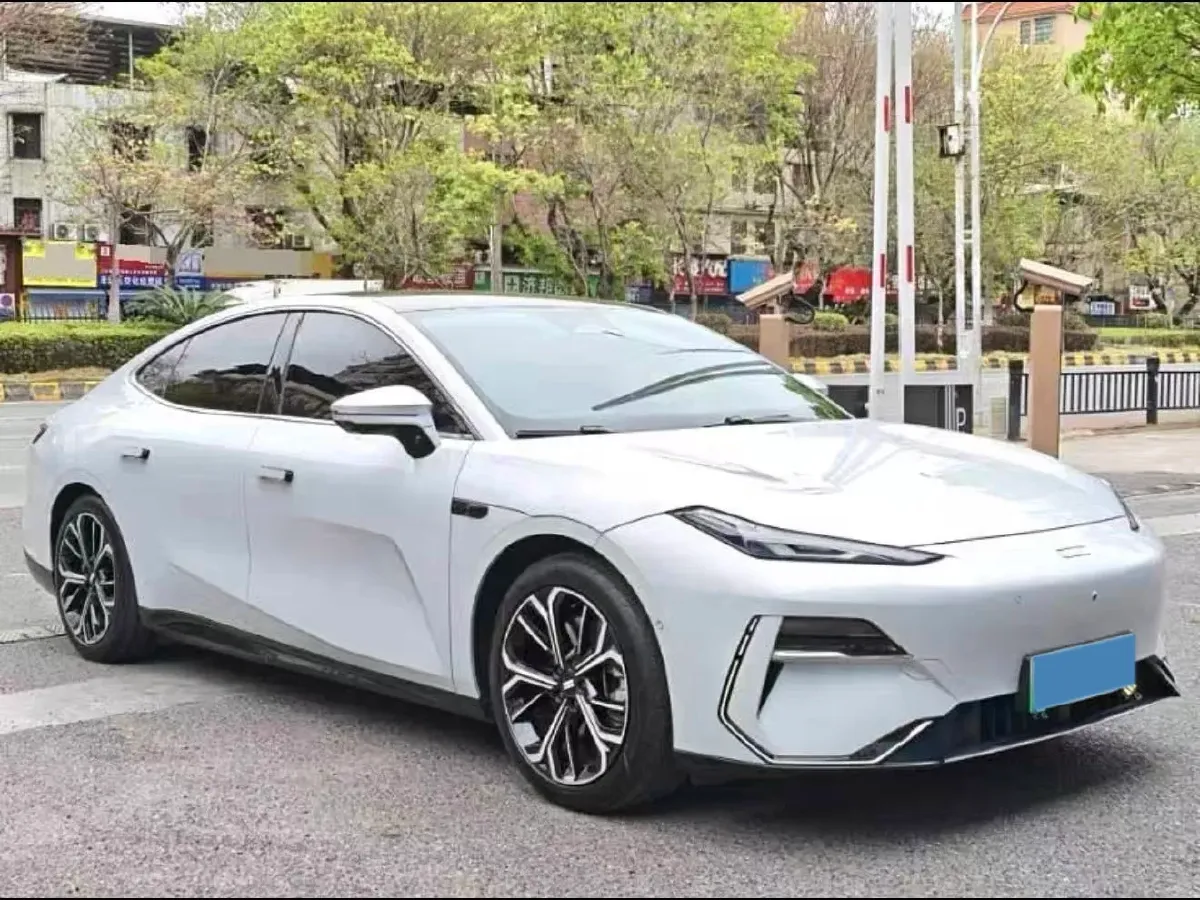 2025 MAXUS InterstellarX 2.5T 224HP L4 8AT,autocango,china used car exporter,china ev exporter,chinese used car exporter,chinese used ev exporter
