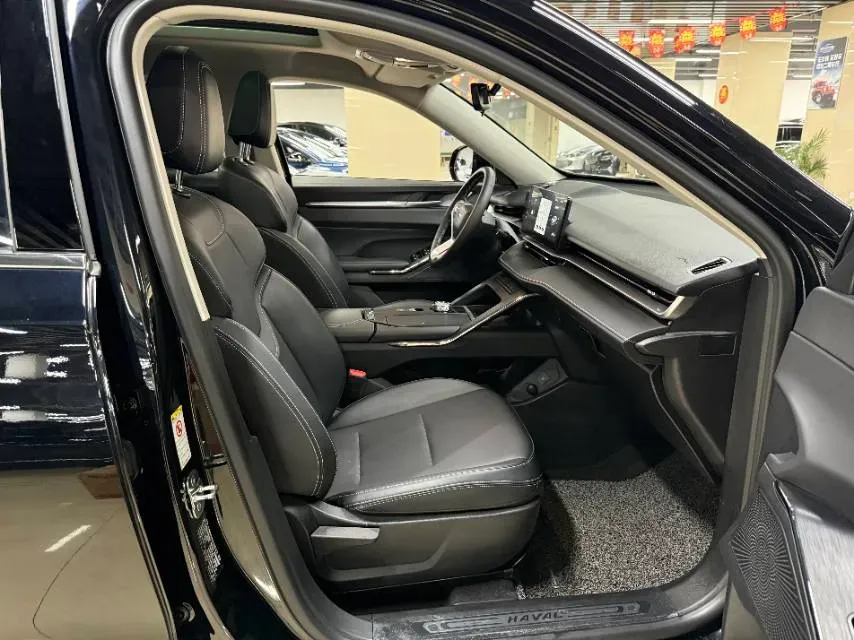 2023 Haval H6 1.5T 154HP L4 2DHT PHEV 9.4KWH,autocango,china used car exporter,china ev exporter,chinese used car exporter,chinese used ev exporter