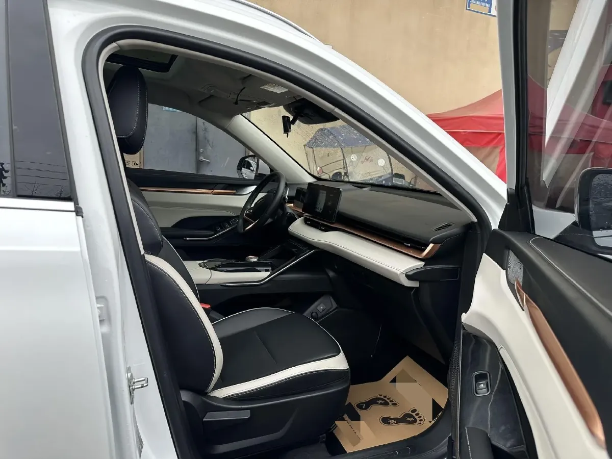 2021 Haval H6 1.5T 169HP L4 7DCT,autocango,china used car exporter,china ev exporter,chinese used car exporter,chinese used ev exporter
