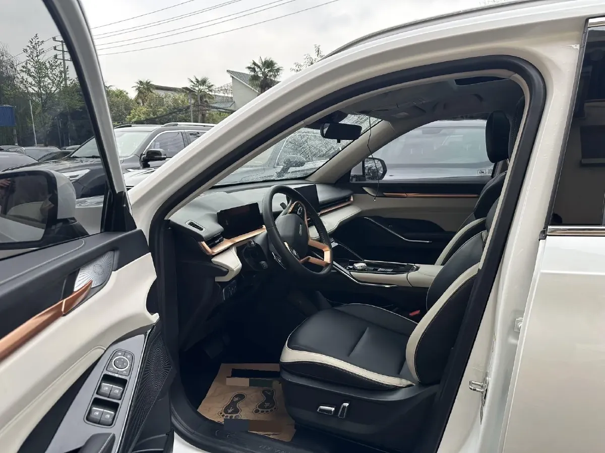 2021 Haval H6 1.5T 169HP L4 7DCT,autocango,china used car exporter,china ev exporter,chinese used car exporter,chinese used ev exporter