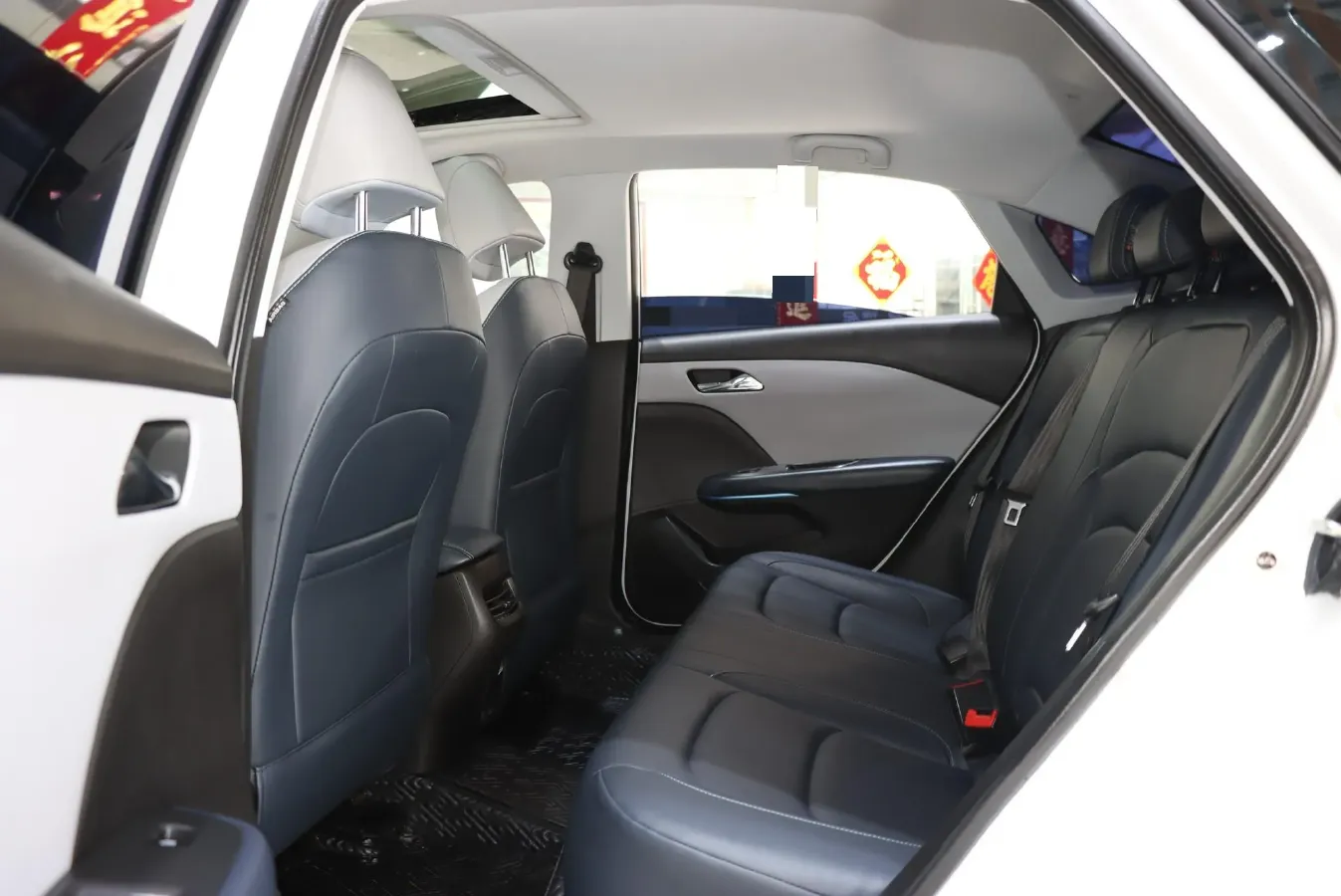 2023 Chevrolet Monza 1.5L 113HP L4 6DCT,autocango,china used car exporter,china ev exporter,chinese used car exporter,chinese used ev exporter