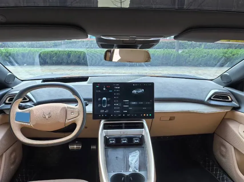 2024 ARCFOX αT5 BEV 79.2KWH,autocango,china used car exporter,china ev exporter,chinese used car exporter,chinese used ev exporter