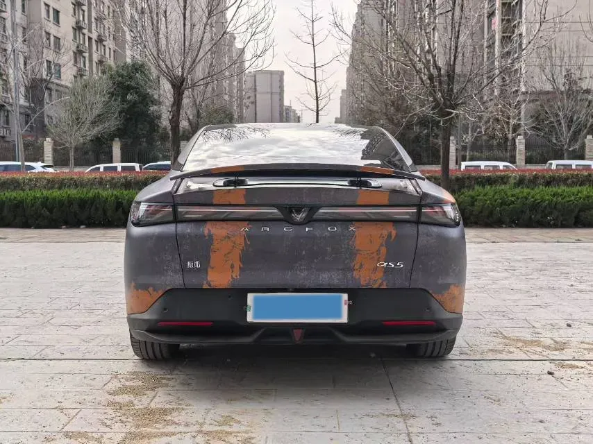 2024 ARCFOX αT5 BEV 79.2KWH,autocango,china used car exporter,china ev exporter,chinese used car exporter,chinese used ev exporter