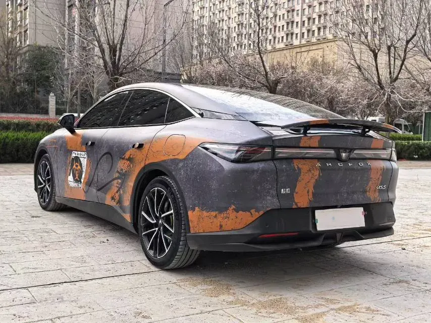 2024 ARCFOX αT5 BEV 79.2KWH,autocango,china used car exporter,china ev exporter,chinese used car exporter,chinese used ev exporter