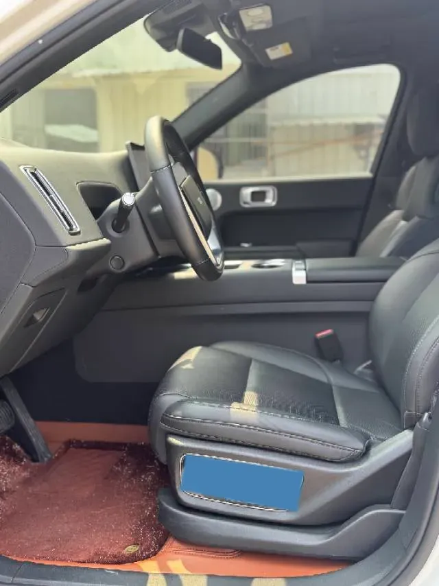 2023 Li L7 Range Extended 154HP REEV 40.9KWH,autocango,china used car exporter,china ev exporter,chinese used car exporter,chinese used ev exporter