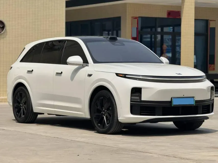 2023 Li L7 Range Extended 154HP REEV 40.9KWH,autocango,china used car exporter,china ev exporter,chinese used car exporter,chinese used ev exporter