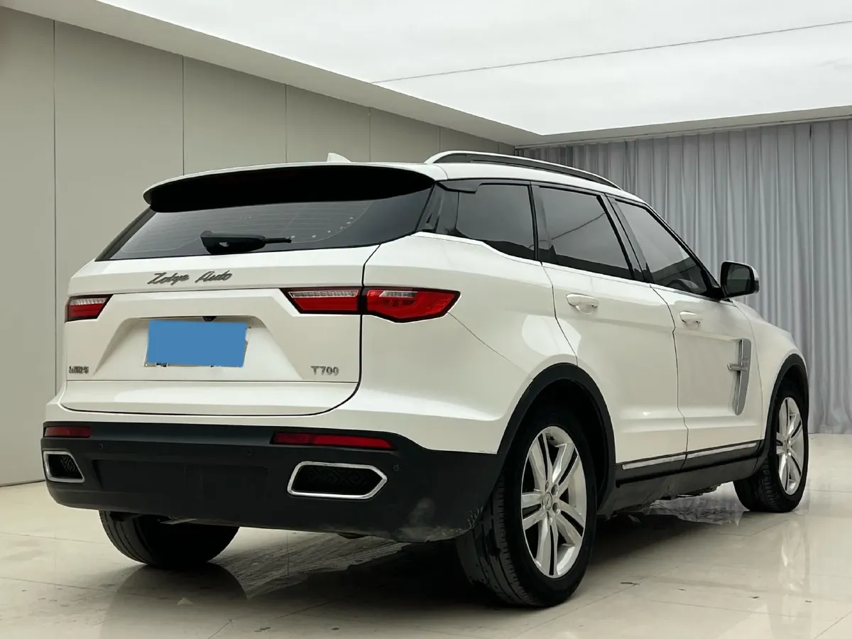 2017 Zotye T700 1.8T 177HP L4 6DCT,autocango,china used car exporter,china ev exporter,chinese used car exporter,chinese used ev exporter