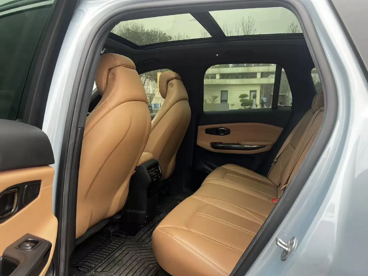 2020 Lexus NX 2.5L 155HP L4 E-CVT Hybrid,autocango,china used car exporter,china ev exporter,chinese used car exporter,chinese used ev exporter